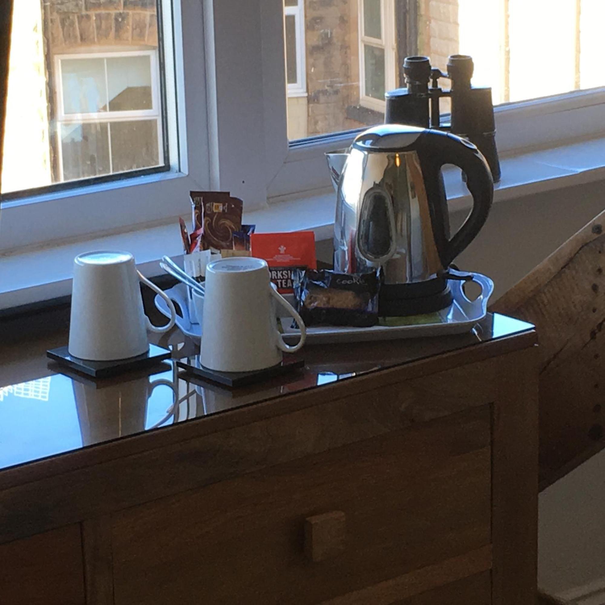 휫비 The Middleham B&B 외부 사진