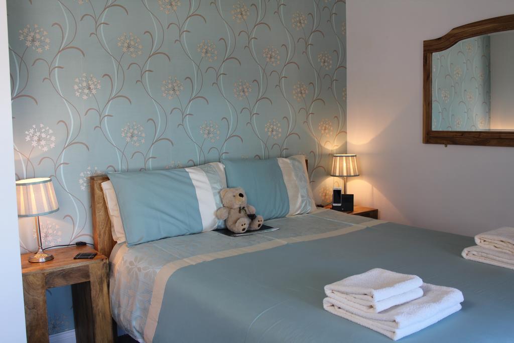 휫비 The Middleham B&B 외부 사진