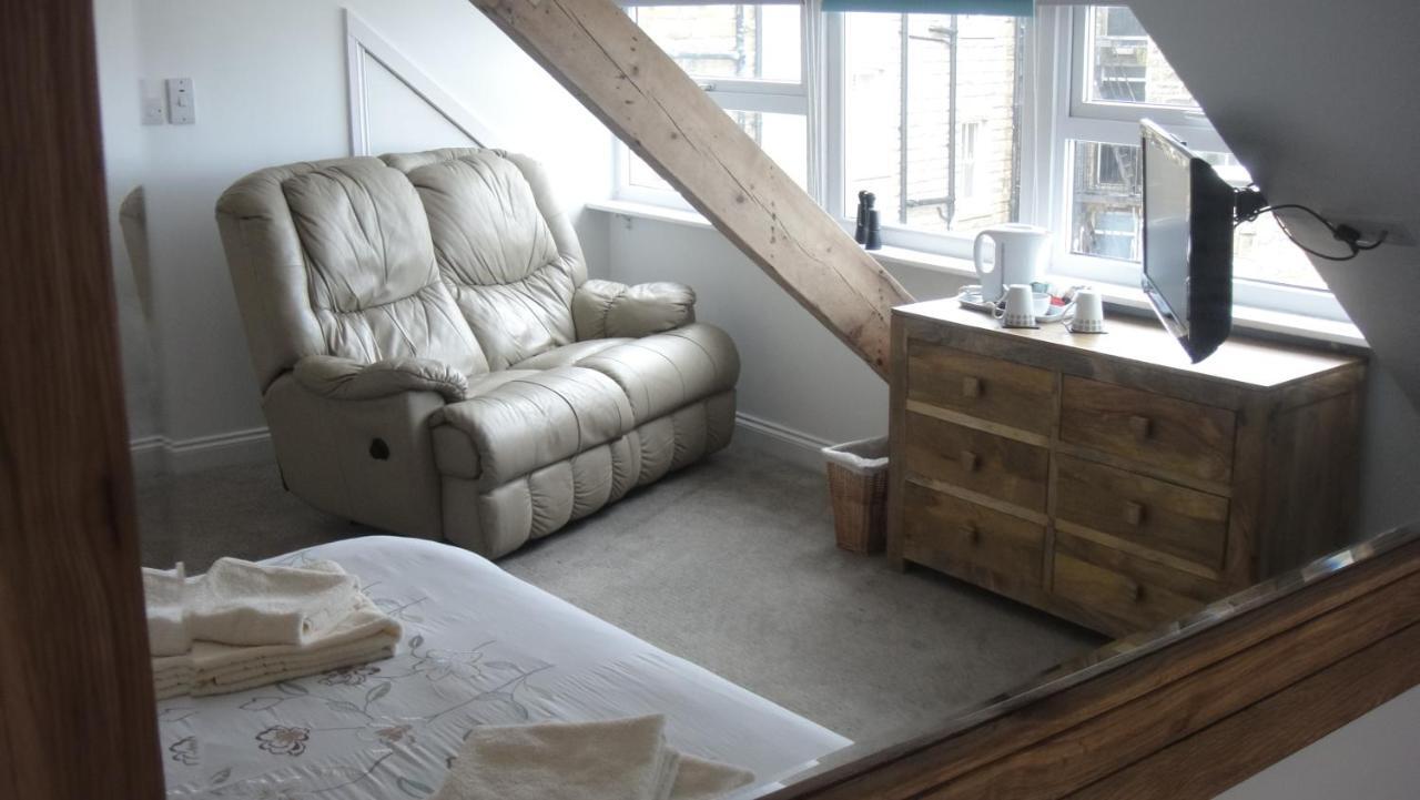 휫비 The Middleham B&B 객실 사진